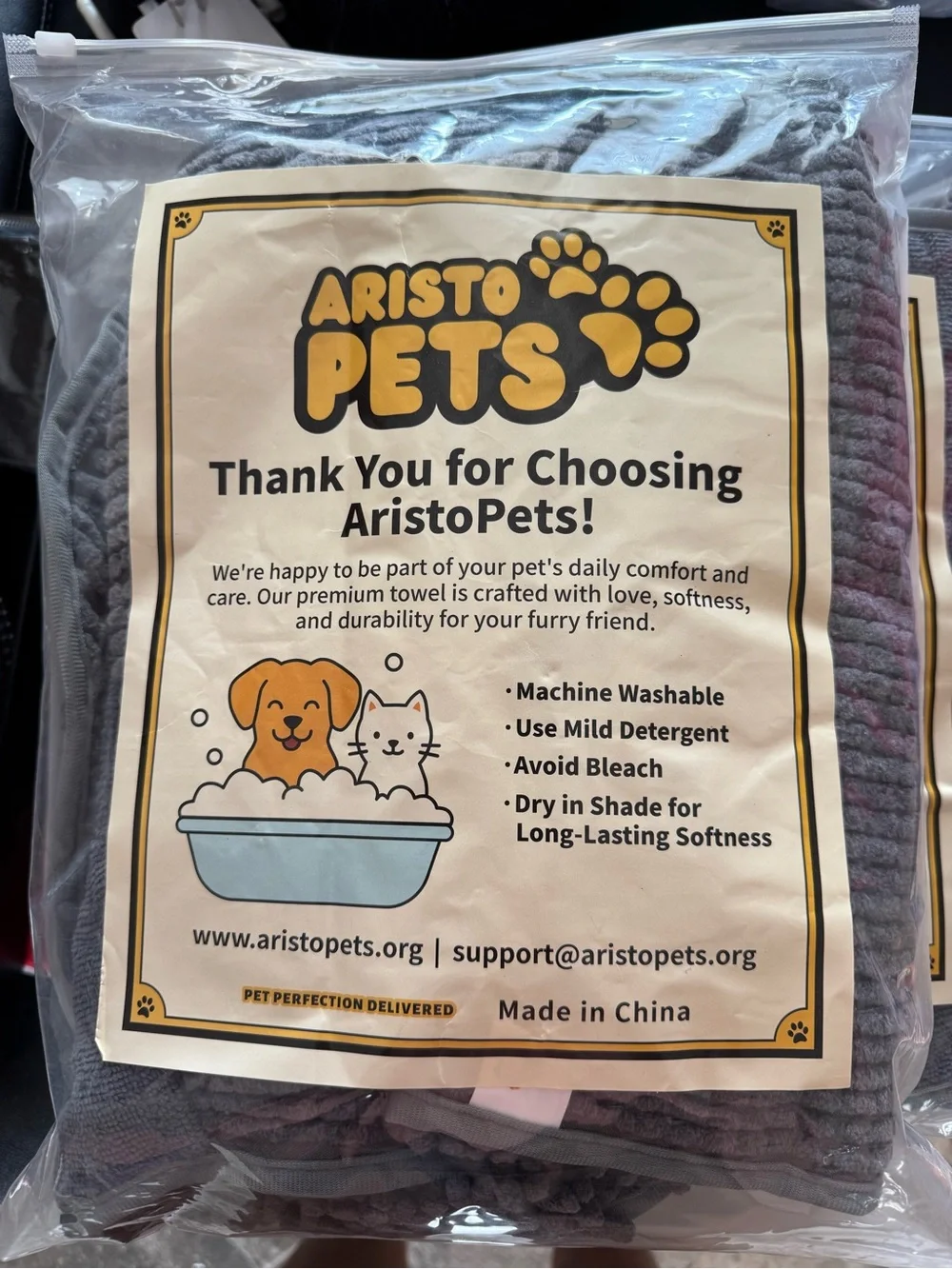 Aristopets gray chenille